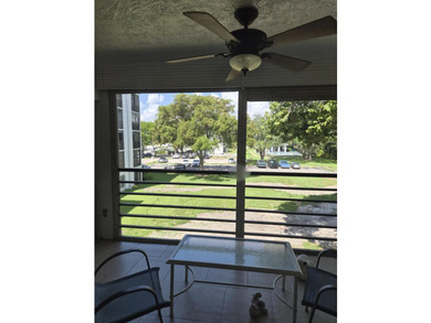 Welcome to this well-appointed 2-bedroom, 2-bathroom condominium - photo 11