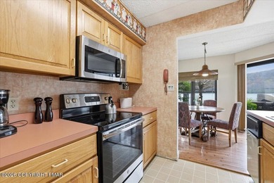 Lakefront, First-Floor, Turnkey, Beautiful Views!--It Doesn't - photo 14