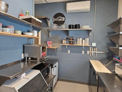 The successful Headwaters Bistro & Deli is for sale! This is a - photo 16