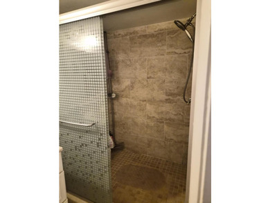 Welcome to this well-appointed 2-bedroom, 2-bathroom condominium - photo 16
