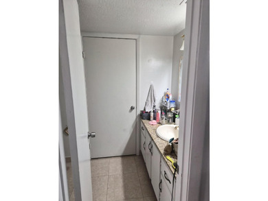 Welcome to this well-appointed 2-bedroom, 2-bathroom condominium - photo 19