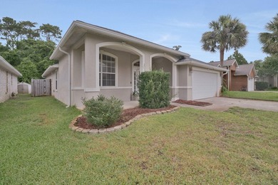 Welcome to Tecumseh Lane in the desirable gated Cobia Bay - photo 2
