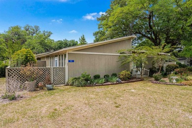 Beautifully maintained 2-bedroom, 1-bath condo located in the - photo 27