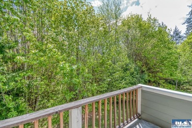 This 5+ acre private estate consists of a 3 bed 2 bath single - photo 33