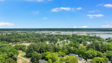 Beautifully maintained 2-bedroom, 1-bath condo located in the - photo 38