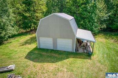 This 5+ acre private estate consists of a 3 bed 2 bath single - photo 45