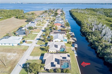 Caloosahatchee River Home For Sale in Cape Coral Florida