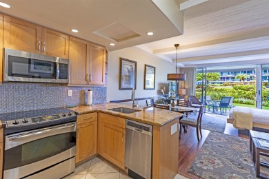 Experience the joy of Maui living in this exquisitely remodeled - photo 4