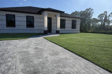 Lehigh Acres Area Home Sale Pending in Lehigh Acres Florida