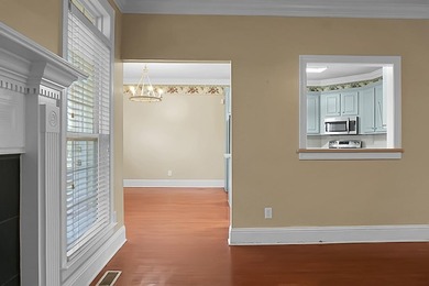 Welcome to luxury living in the highly sought-after gated - photo 17