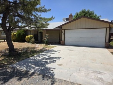 Lake Home For Sale in Lake Isabella, California