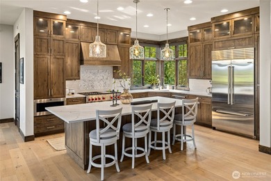 Exquisite Swiftwater Custom Home overlooking the 10th hole of - photo 8