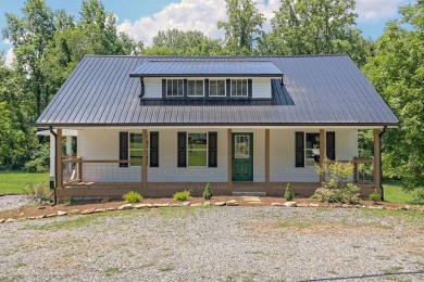 Lake Home For Sale in Hiawassee, Georgia