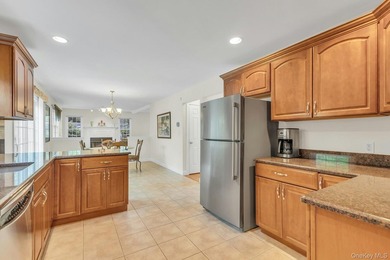 Welcome To This Spacious & Well-Maintained Idle Hour Colonial - photo 13