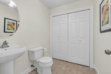 Welcome To This Spacious & Well-Maintained Idle Hour Colonial - photo 18