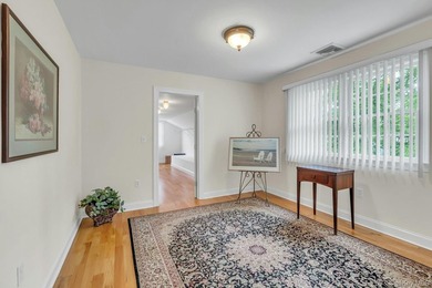 Welcome To This Spacious & Well-Maintained Idle Hour Colonial - photo 25
