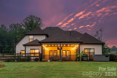 This rare beauty of a home is a MUST see!! An original JR Home - photo 4