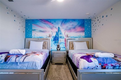 Experience the perfect blend of luxury, space, and investment - photo 13