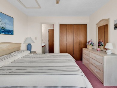 Queens Court Cottage #5 presents a unique and rare opportunity - photo 15