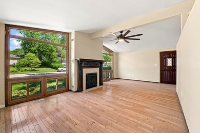 Welcome home to this beautifully maintained 3-bedroom, 2-bath - photo 17