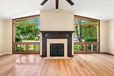 Welcome home to this beautifully maintained 3-bedroom, 2-bath - photo 19
