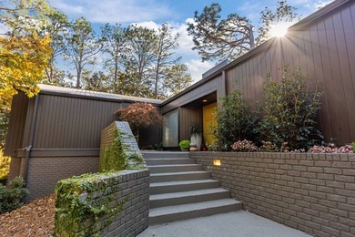 Welcome to 75 Lake Dornoch, an architectural masterpiece - photo 4