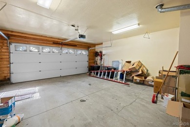 Prime Location Near Snow Summit! Ideally situated just a short - photo 49