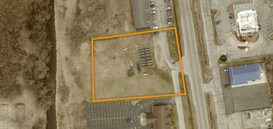 Lake Commercial For Sale in Syracuse, Indiana