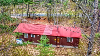 A beloved fisherman's getaway located in the Ausable Acres - photo 4