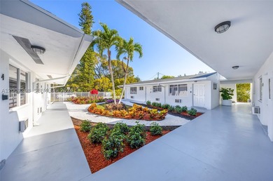 Rare opportunity to acquire Casa Park, a fully renovated 14-unit - photo 8