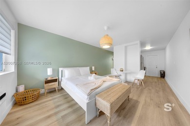 Rare opportunity to acquire Casa Park, a fully renovated 14-unit - photo 10
