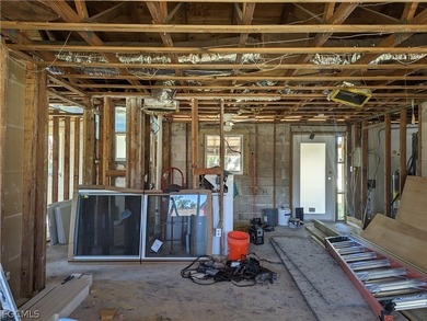 ***CASH ONLY*** Handyman Special, Home is being offered AS-IS - photo 9