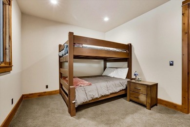 Experience refined mountain living in this exceptional Whitehawk - photo 30