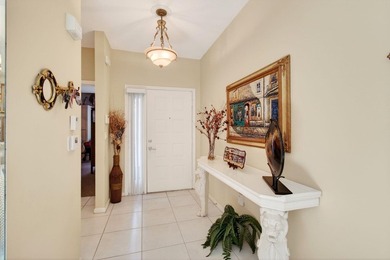 Beautifully maintained 2BR/2BA villa in the desirable Crystal - photo 2
