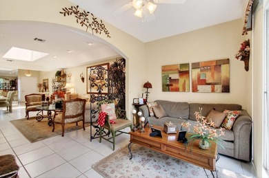 Beautifully maintained 2BR/2BA villa in the desirable Crystal - photo 10