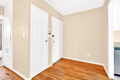 Here is your chance to own a well maintained 1 bedroom apartment - photo 8