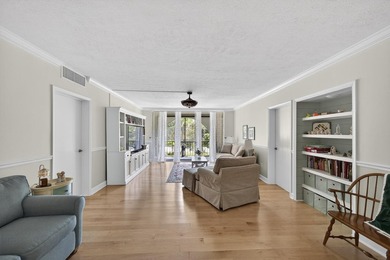 Lives like a house! 3BR/3BA 2400sqft condominium. Glass sliders - photo 4