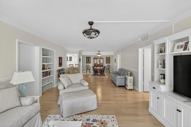 Lives like a house! 3BR/3BA 2400sqft condominium. Glass sliders - photo 7