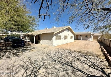 This spacious single family home with detached Casita is a