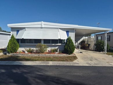 Welcome to La Plaza Mobile Home Park - A 55+ Florida Community - photo 1