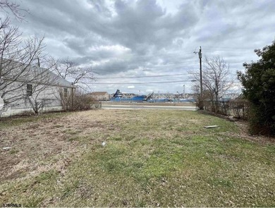 Available Lot in Gardners Basin Quiet Residential Setting in - photo 8