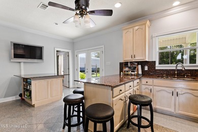 Location !!! Location !!! Location !!!! This Beautiful Floridian - photo 20