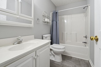 Welcome to this charming single-story ranch home located in one - photo 24