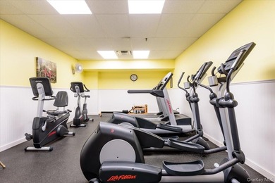 Come See this Beautiful Studio Apartment, in The Lido Towers