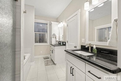 If you want a custom home with upgrades and features not often - photo 32