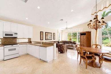 Welcome to this spacious single-family home in one of Boynton - photo 9