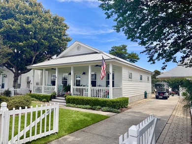 Located one block from Crystal beach and move-in ready...a - photo 2