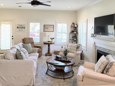 Located one block from Crystal beach and move-in ready...a - photo 10