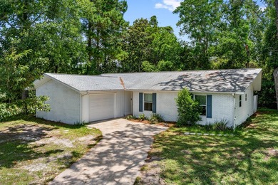 Welcome to a wonderful starter or next-home with 3 bedrooms, 2 - photo 1