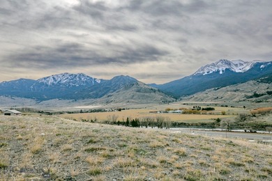 Yellowstone River Acreage For Sale in Gardiner Montana